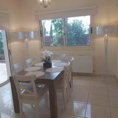 Anthorina 9 * Protaras