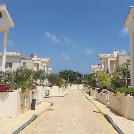 Villa Anthorina 9 *