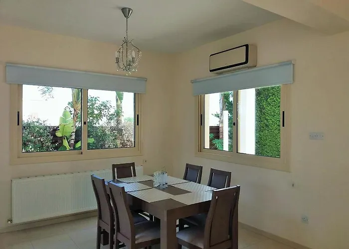 Anthorina 9 بروتاراس