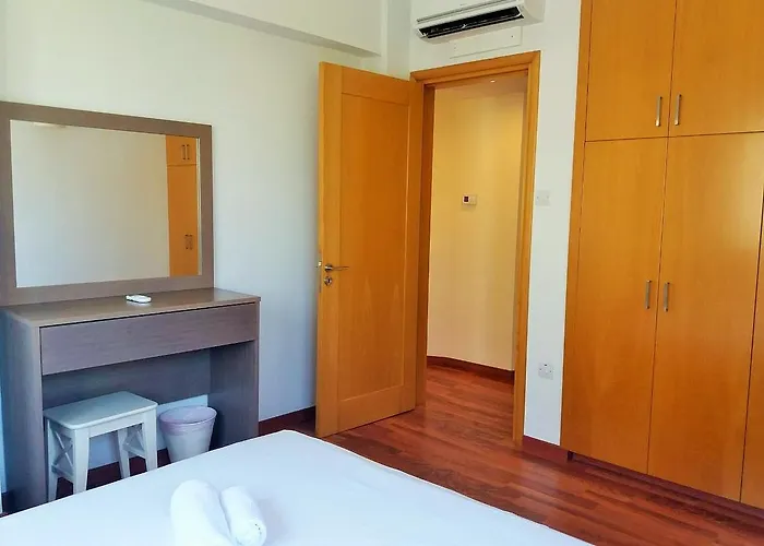 Anthorina 9 فيلة